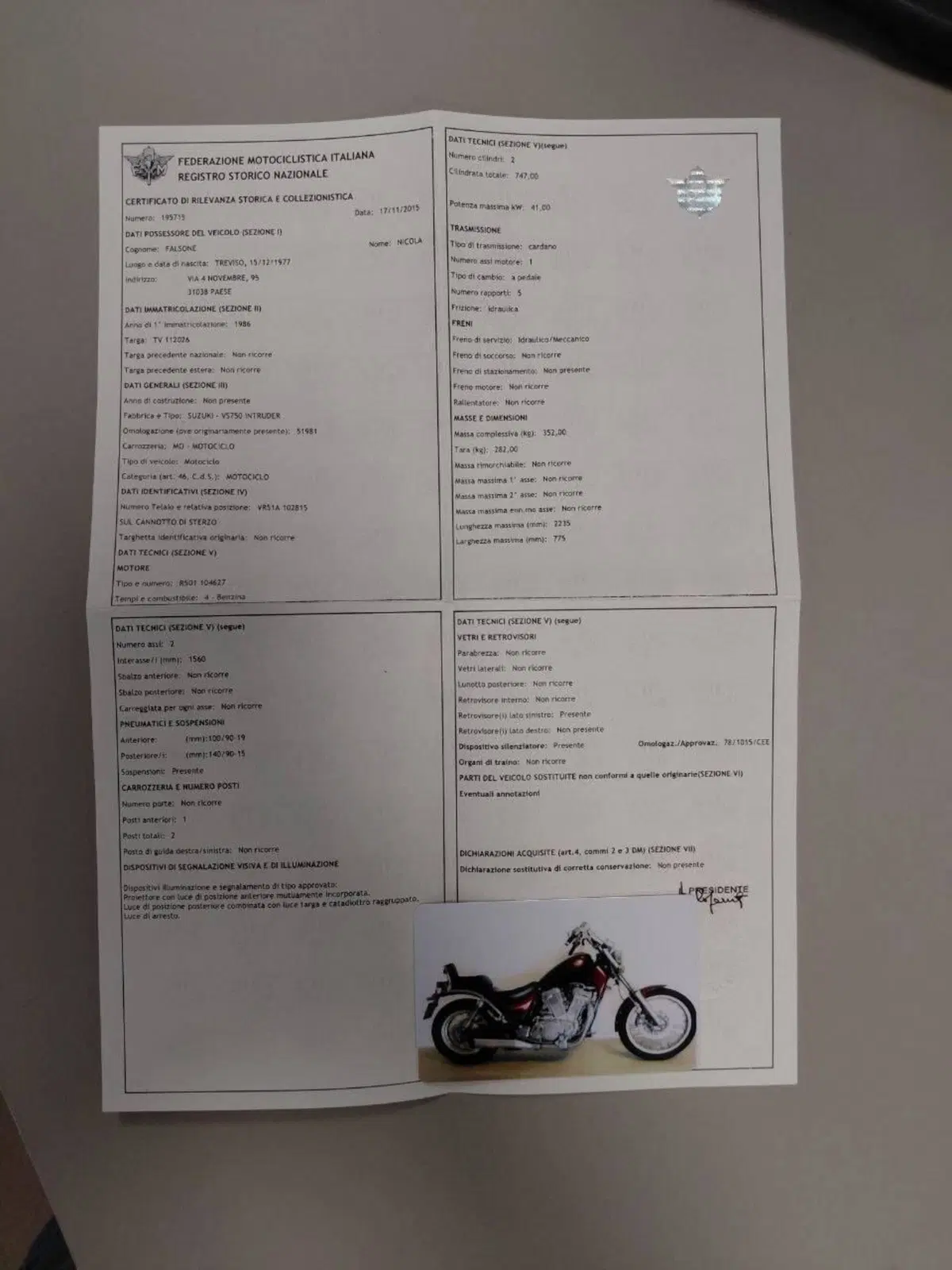 Suzuki INTRUDER (2)