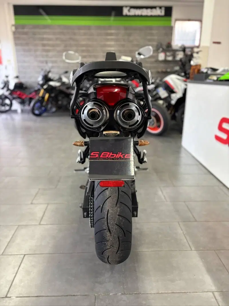 Yamaha FZ6 (2004 - 07) (5)