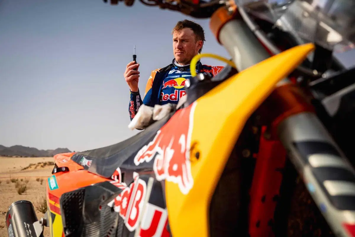 Dakar 2026. Rest Day. Bilancio approvato. Moto: se la giocano Sanders e Brabec. Auto, Al Attiyah, se dune, o … altri 5 (13)