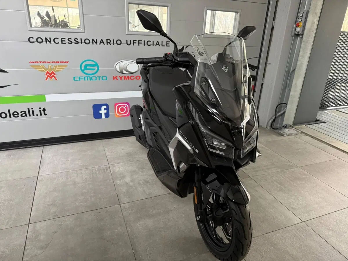 Cyclone RT1 (2025 - 26) (12)