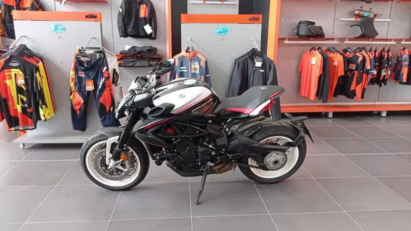 MV Agusta Dragster 800 RR (2021 - 23) (2)