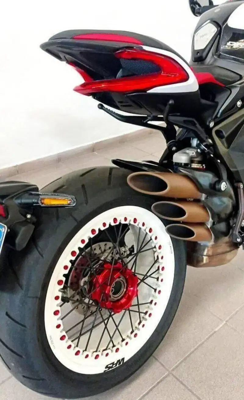 MV Agusta Dragster 800 RR (2021 - 23) (7)