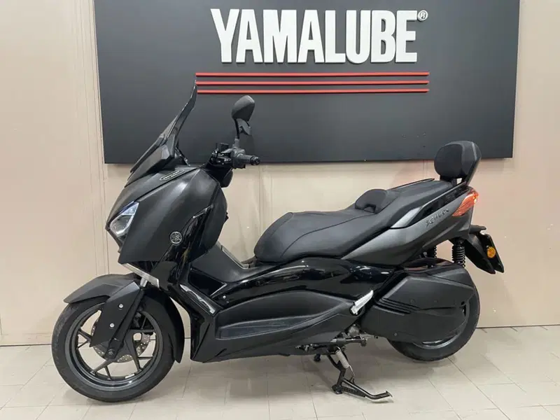 Yamaha X-Max 300 Tech Max (2020) (3)