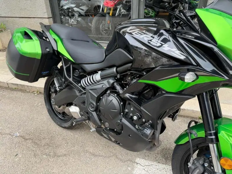 Kawasaki Versys 650 Grand Tourer (2021) (4)