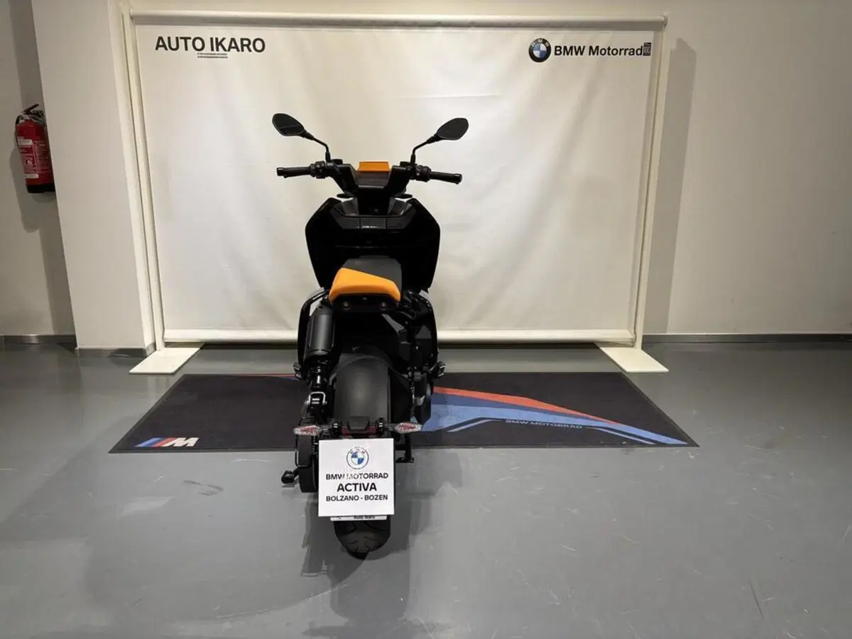 Bmw CE 04 (2021 - 25) (4)