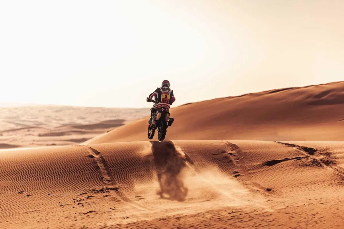 Dakar 2026. T7. Imboscata con doppietta KTM, e un bel nulla di fatto Lategan che salva Al Attiyah [VIDEO] (4)