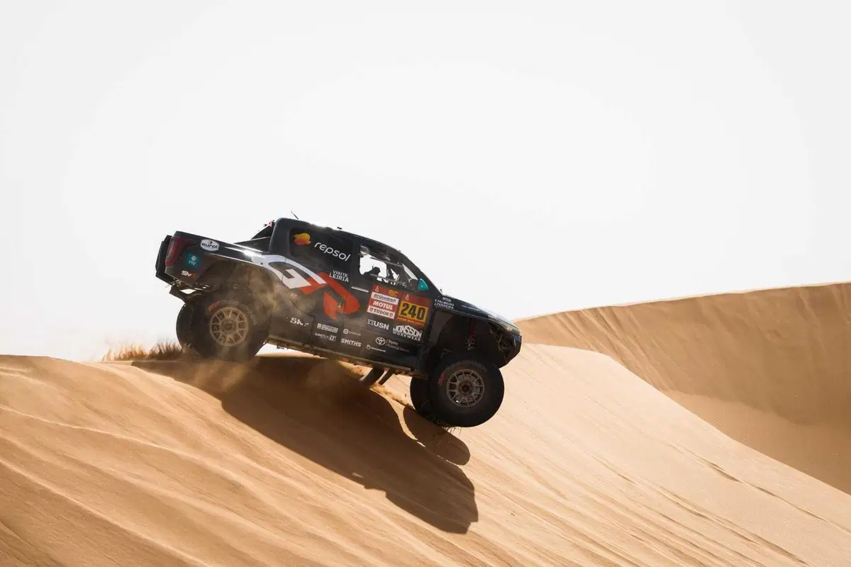 Dakar 2026. T7. Imboscata con doppietta KTM, e un bel nulla di fatto Lategan che salva Al Attiyah [VIDEO] (14)