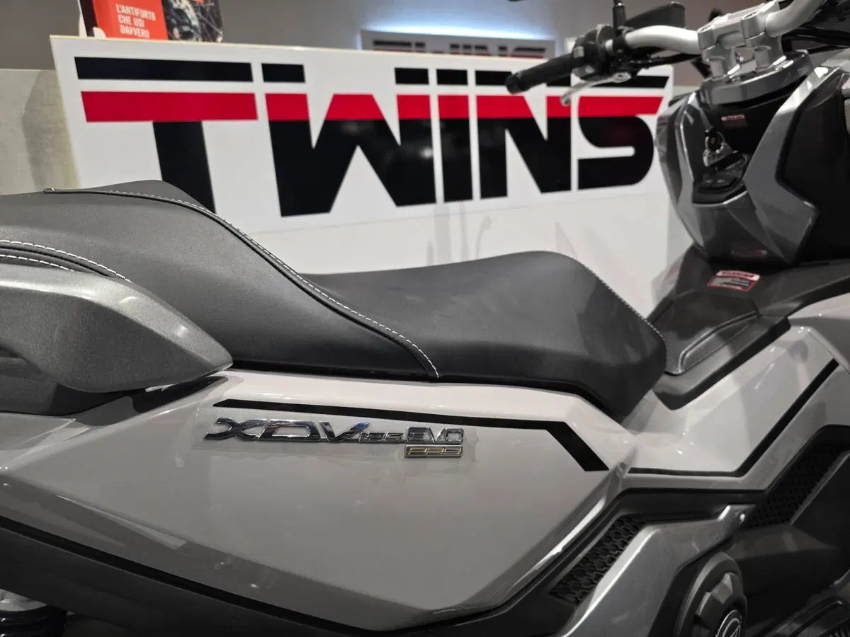 Keeway Motor XDV 125 EVO PRO (2025 - 26) (9)