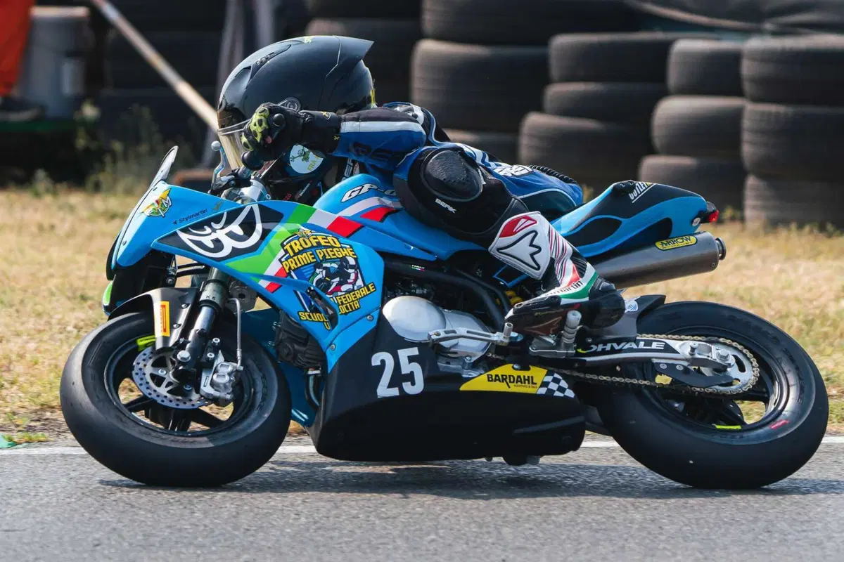 Maroil-Bardahl Italia rinnova la partnership con la Nannelli Riders Academy (6)