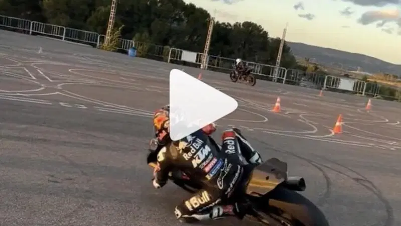 Vi&ntilde;ales come giotto, disegna cerchi in derapata controllata [VIDEO]
