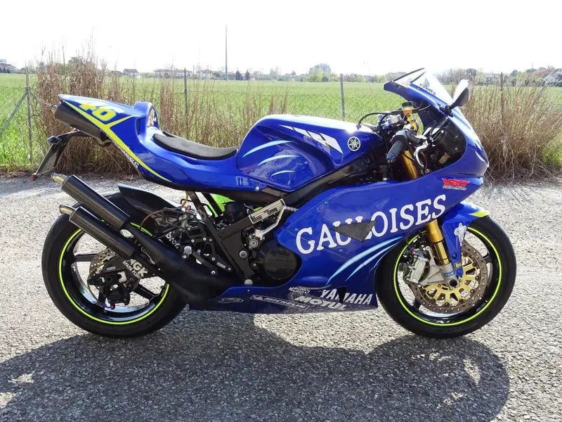 Yamaha RD 500 LC (2)