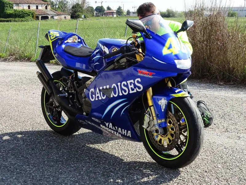 Yamaha RD 500 LC (3)