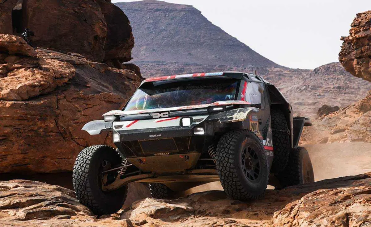 Dakar 2026. T8. Il sicario Luciano Benavides, KTM, e il perdono di Henk Lategan, Toyota (4)