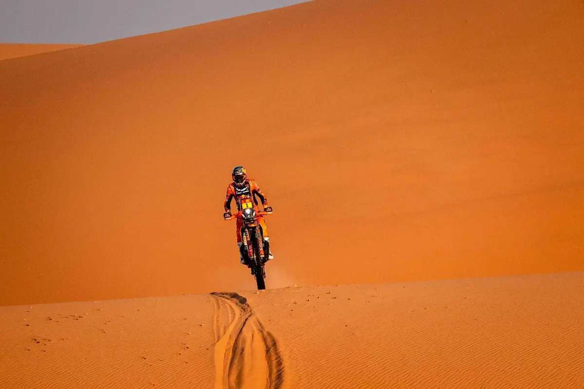 Dakar 2026. T8. Il sicario Luciano Benavides, KTM, e il perdono di Henk Lategan, Toyota (9)