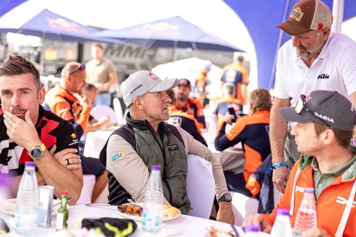 Dakar 2026. T8. Il sicario Luciano Benavides, KTM, e il perdono di Henk Lategan, Toyota (13)