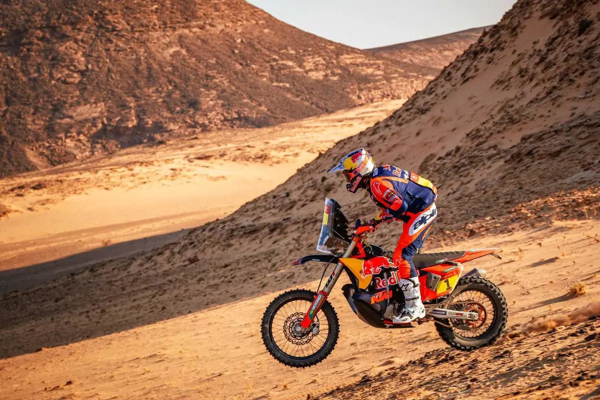 Dakar 2026. T8. Il sicario Luciano Benavides, KTM, e il perdono di Henk Lategan, Toyota (24)