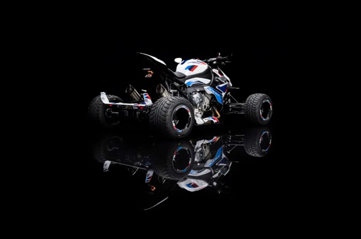 BMW M1000 R quad: 210 CV su quattro ruote. È tutto vero e omologato [GALLERY] (5)