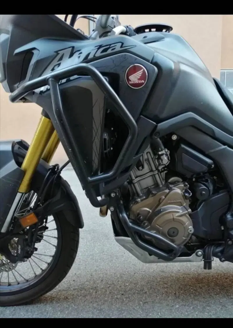 Honda Africa Twin CRF 1000L DCT ABS (2016 - 17) (9)