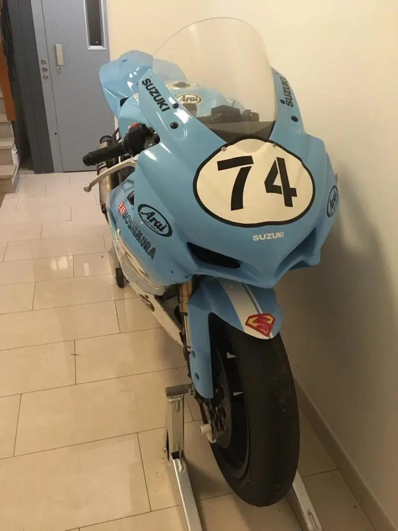 Suzuki GSX R 600 (2008 - 10) (2)