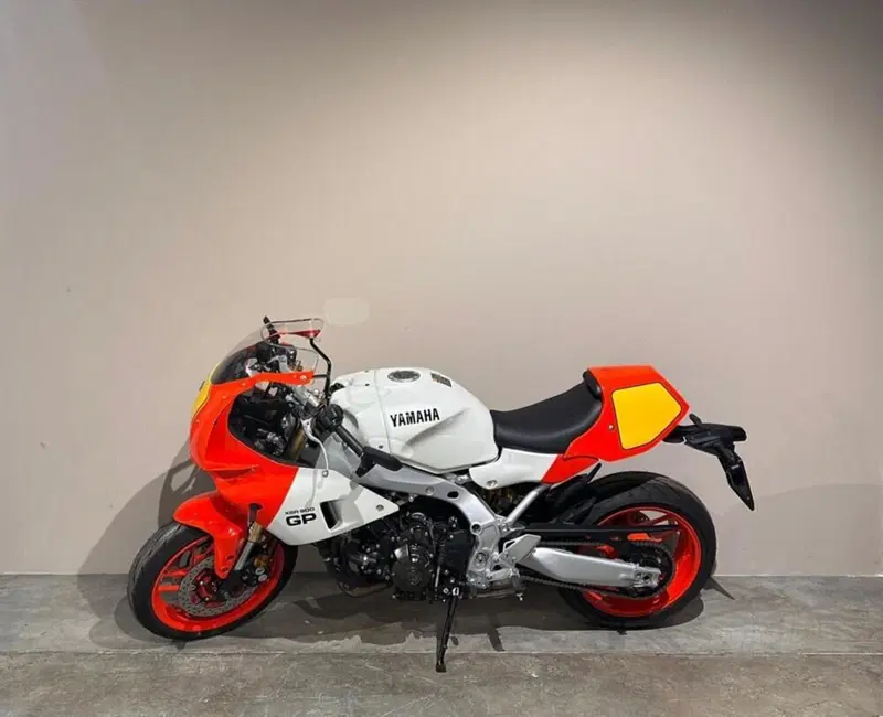 Yamaha XSR 900 (2022 - 24) (2)