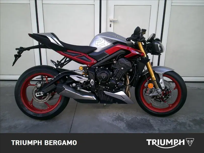 Triumph Street Triple 765 RX (2026)