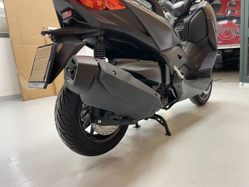 Yamaha X-Max 400 ABS (2017 - 20) (10)