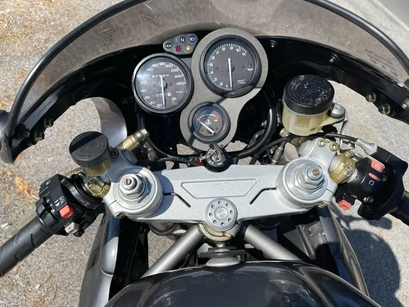 Ducati SuperSport 900 (1998 - 00) (6)