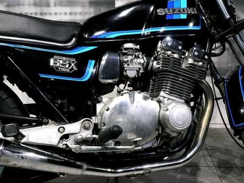 Suzuki GSX 1100 S-ES (1980 - 87) (5)