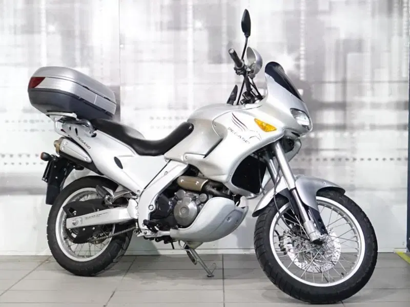 Aprilia Pegaso 650 (1997 - 00)