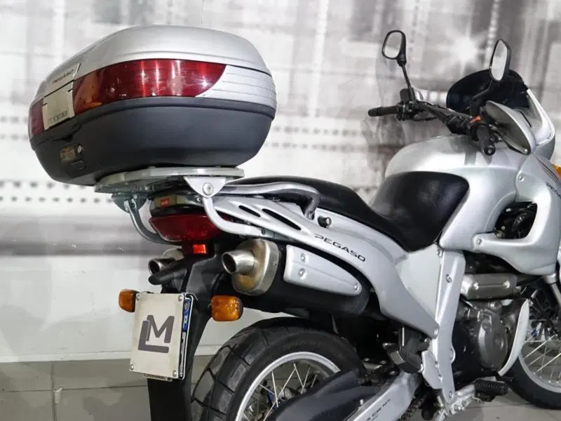Aprilia Pegaso 650 (1997 - 00) (4)