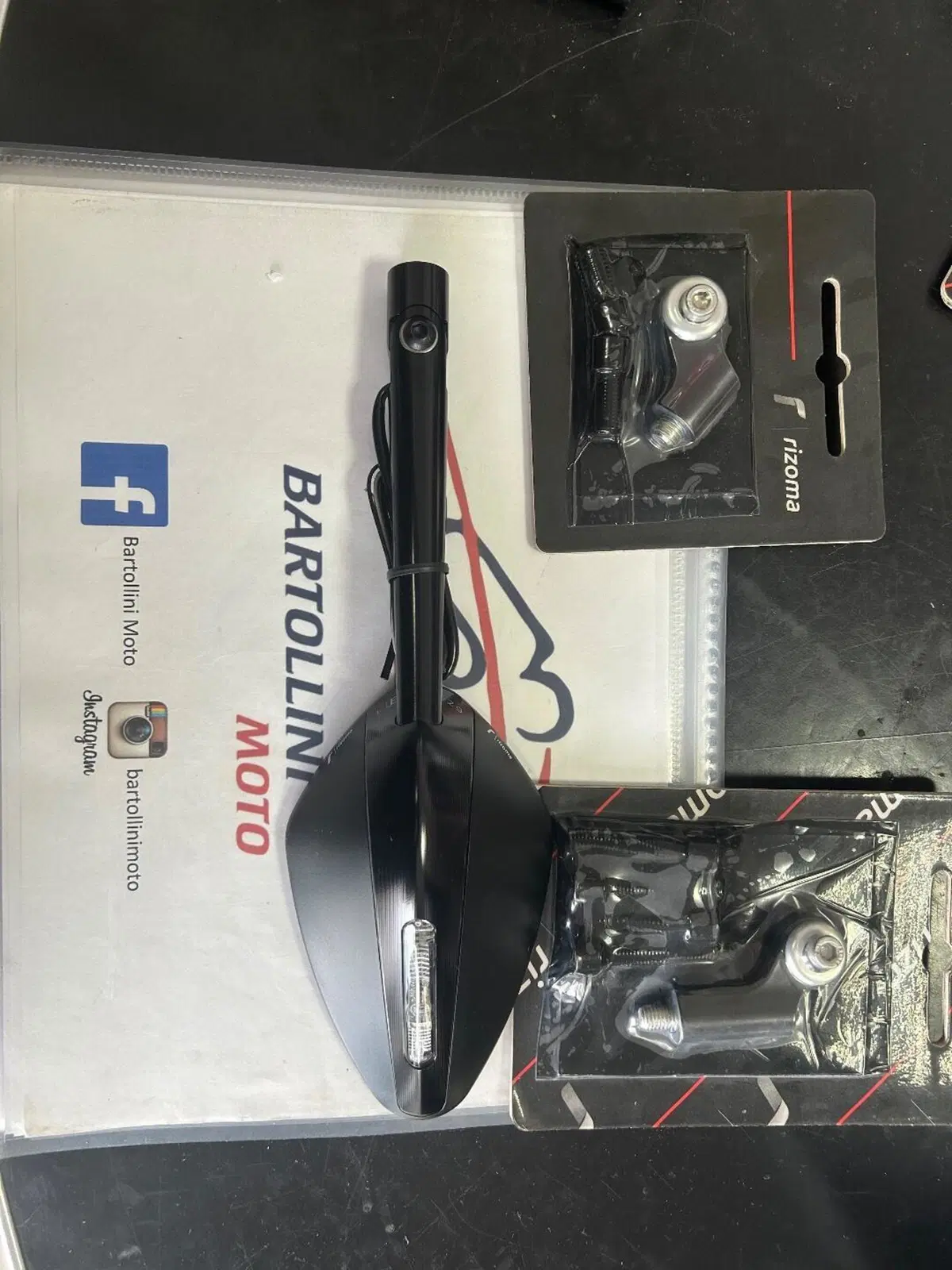 Coppia specchietti retrovisori rizoma (2)