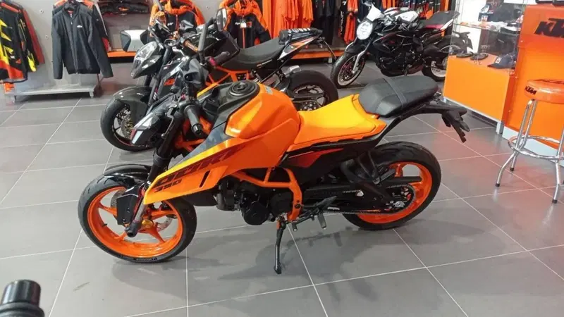 KTM 390 Duke (2024 - 25) (5)
