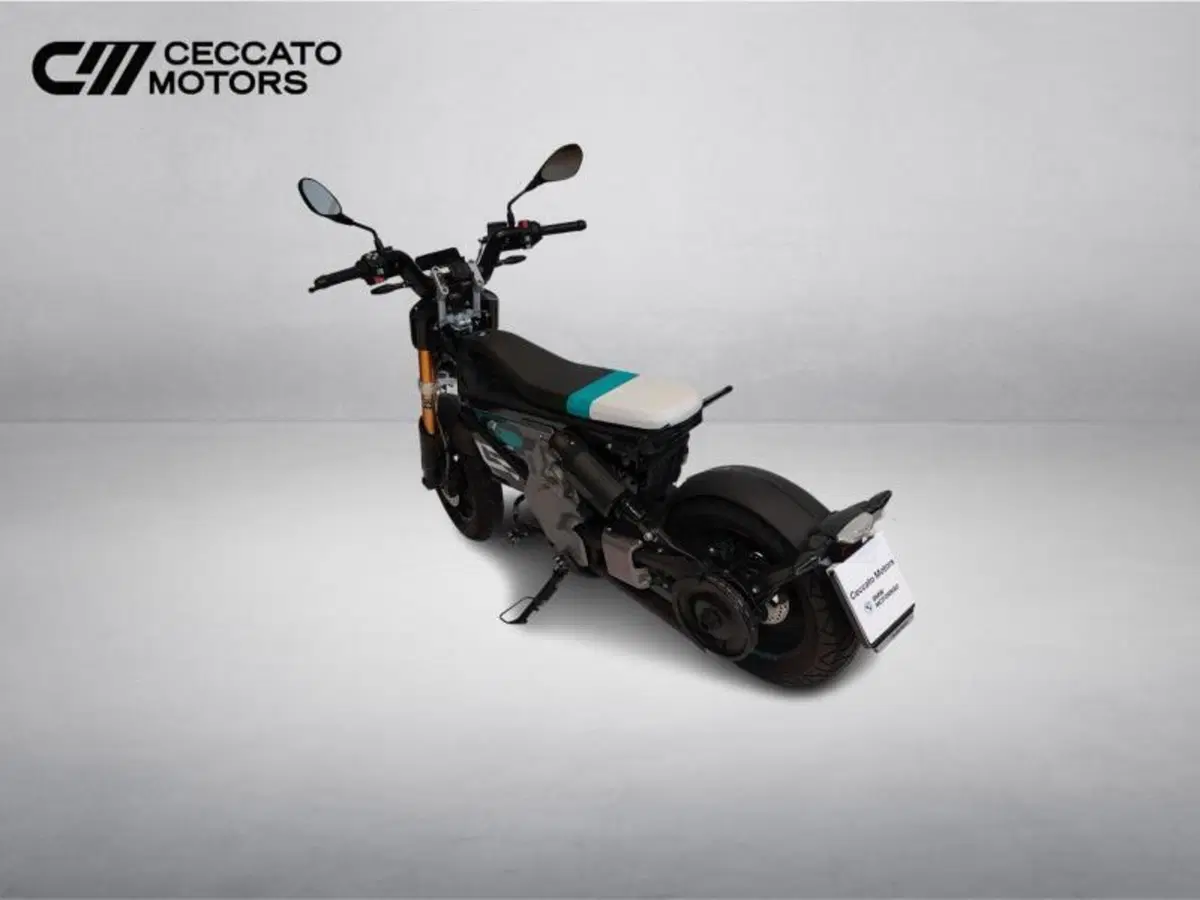 Bmw CE 02 AM (2024 - 26) (8)