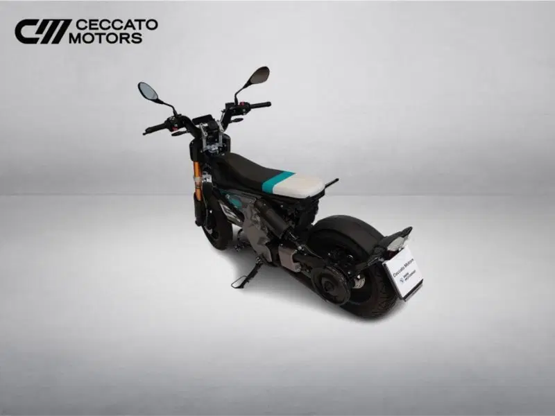 Bmw CE 02 AM (2024 - 26) (8)