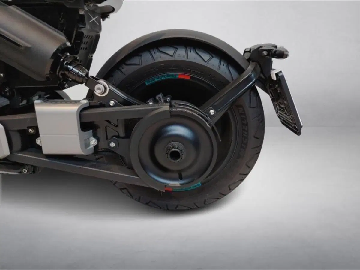 Bmw CE 02 AM (2024 - 26) (10)