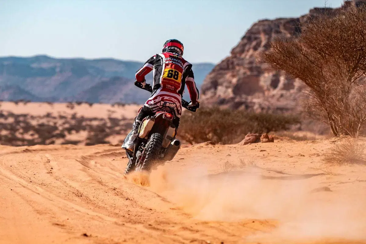 Dakar 2026. T9. Gran caos, ma anche un interessante... nulla di fatto. Sanders, KTM, e Roma, Ford, al comando (7)