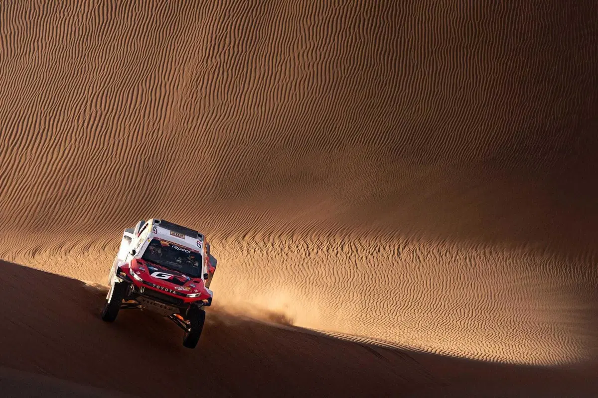 Dakar 2026. T9. Gran caos, ma anche un interessante... nulla di fatto. Sanders, KTM, e Roma, Ford, al comando (18)