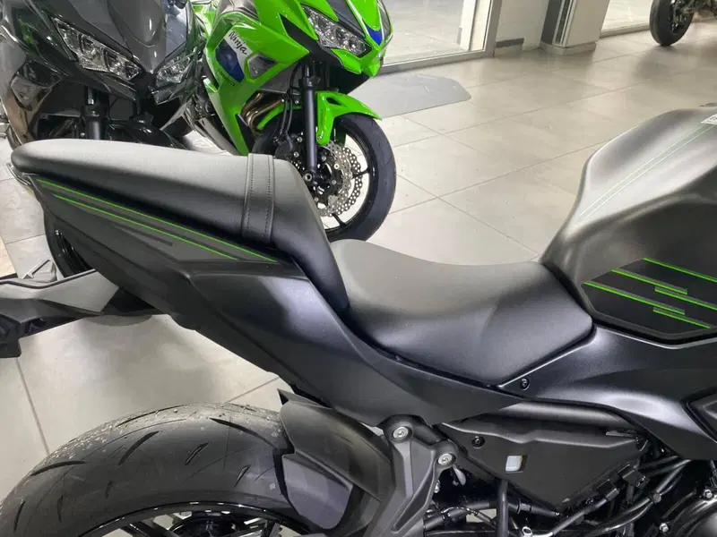 Kawasaki Ninja 650 (2025 - 26) (7)