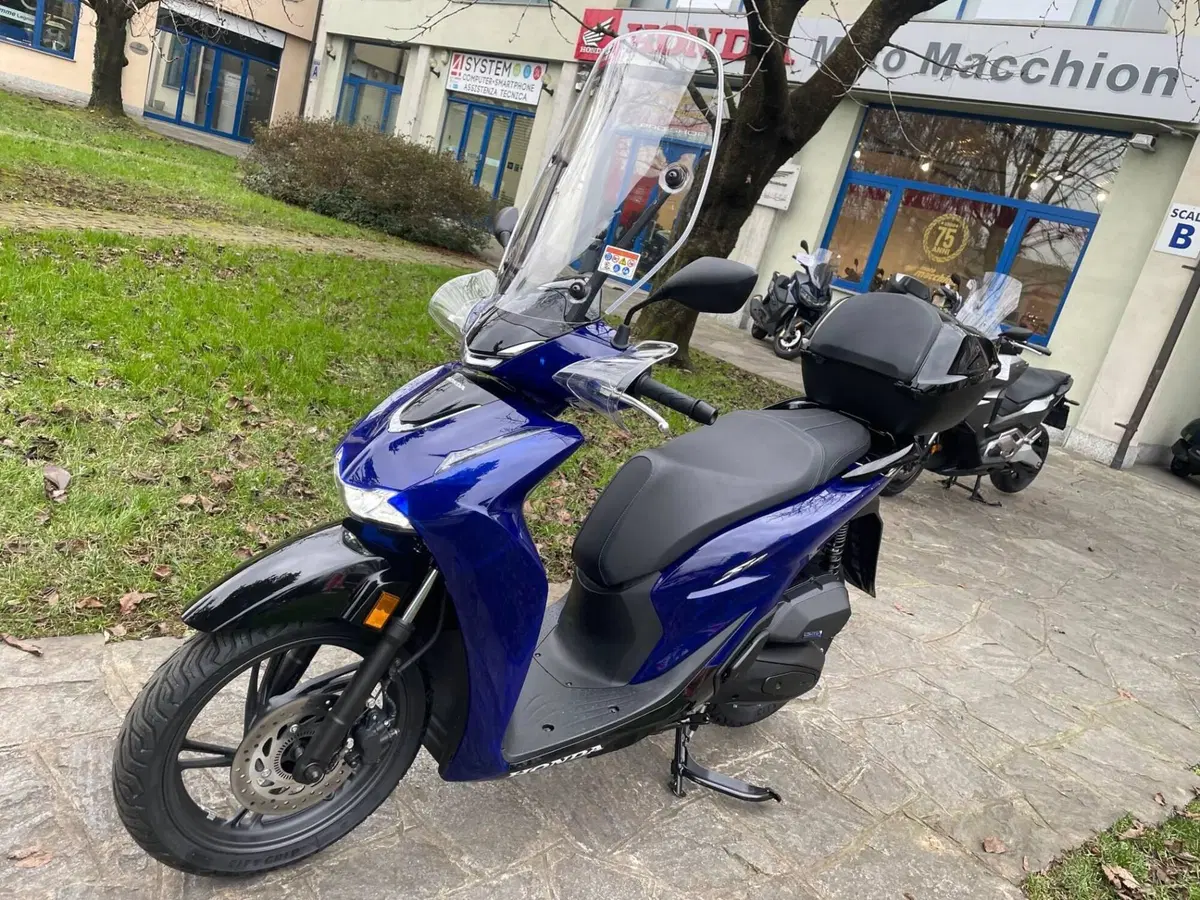 Honda SH 125 Vetro (2026) (4)
