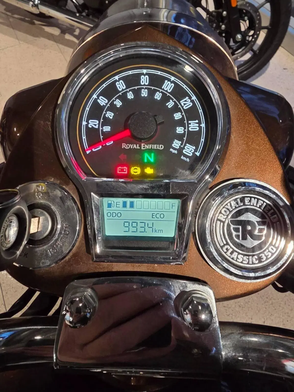 Royal Enfield Classic 350 (2021 - 26) (5)