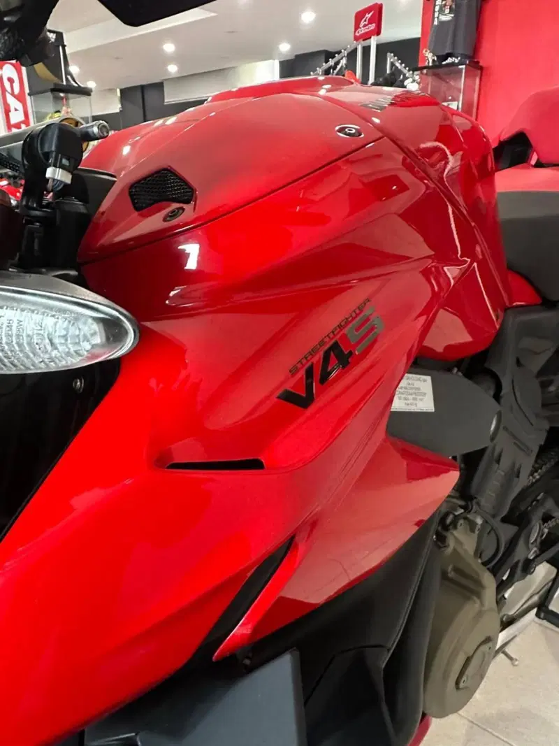 Ducati Streetfighter V4 S (2023 - 24) (5)