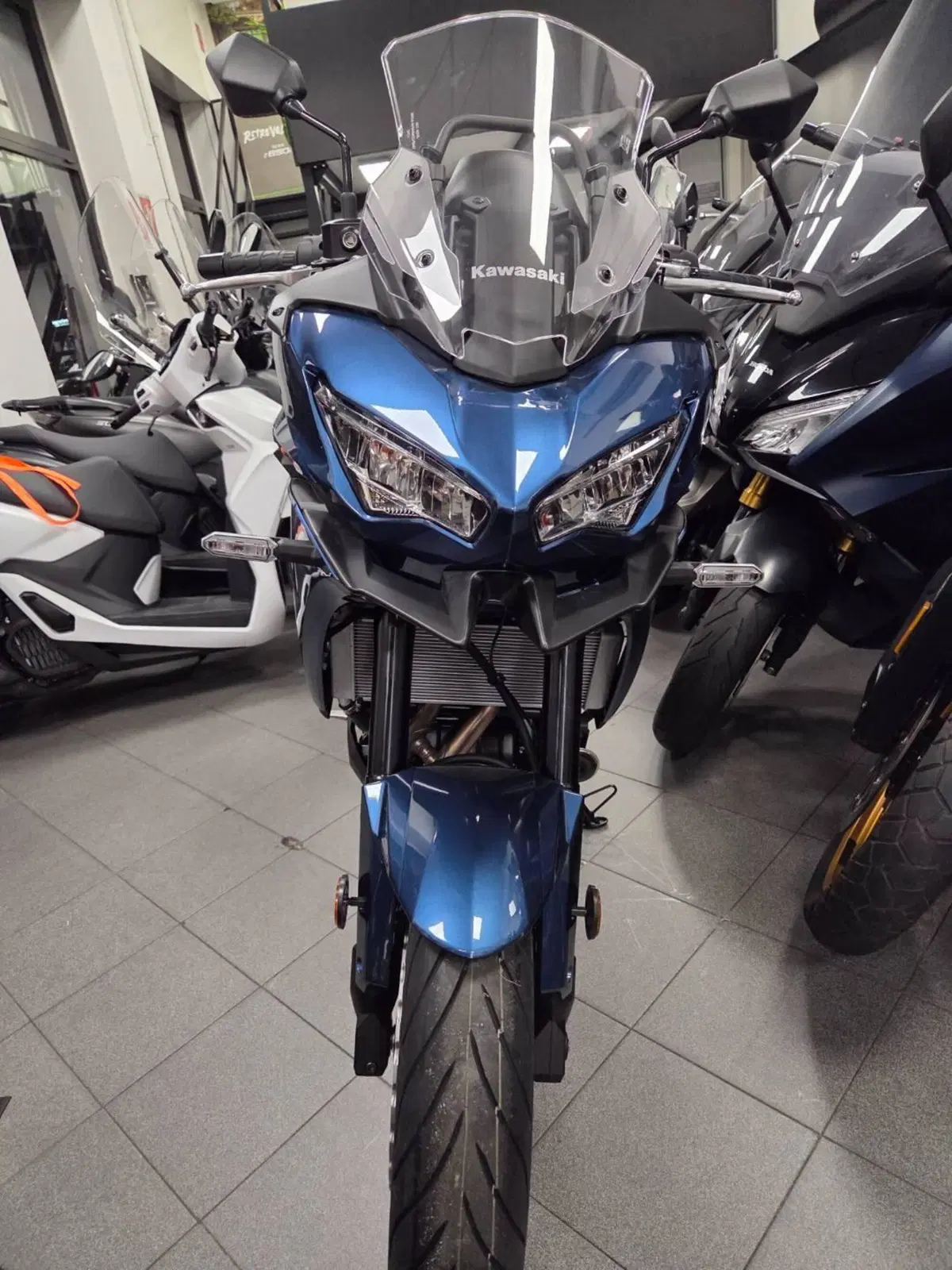 Kawasaki Versys 650 (2025 - 26) (4)