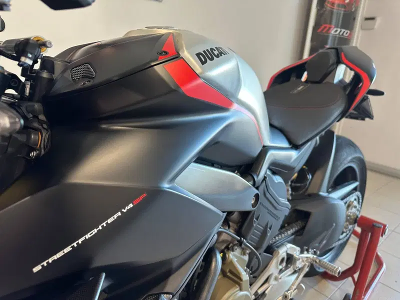 Ducati Streetfighter V4 1100 SP (2022) (2)