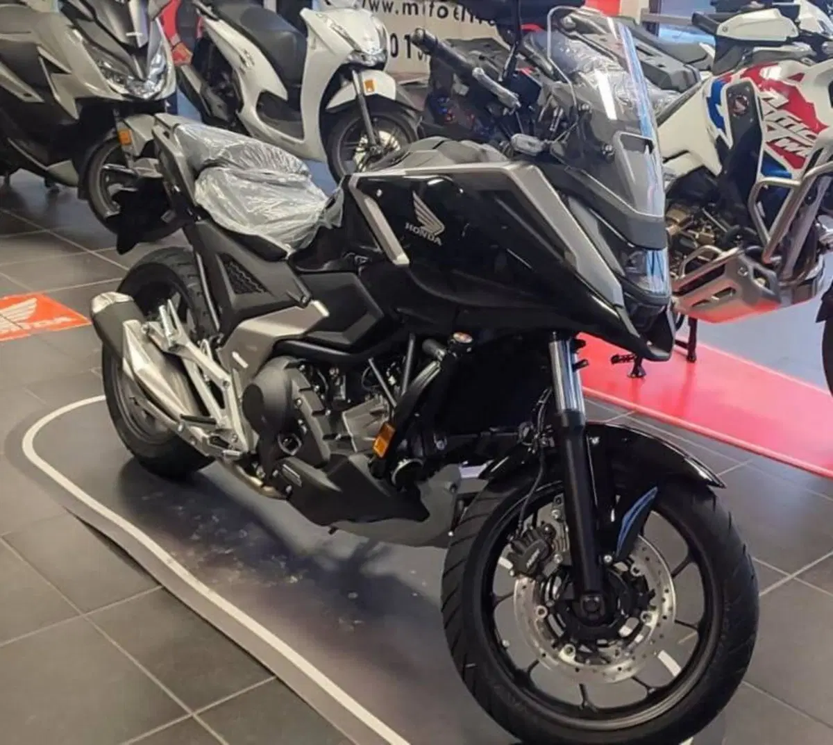 Honda NC 750 X DCT (2025 - 26)