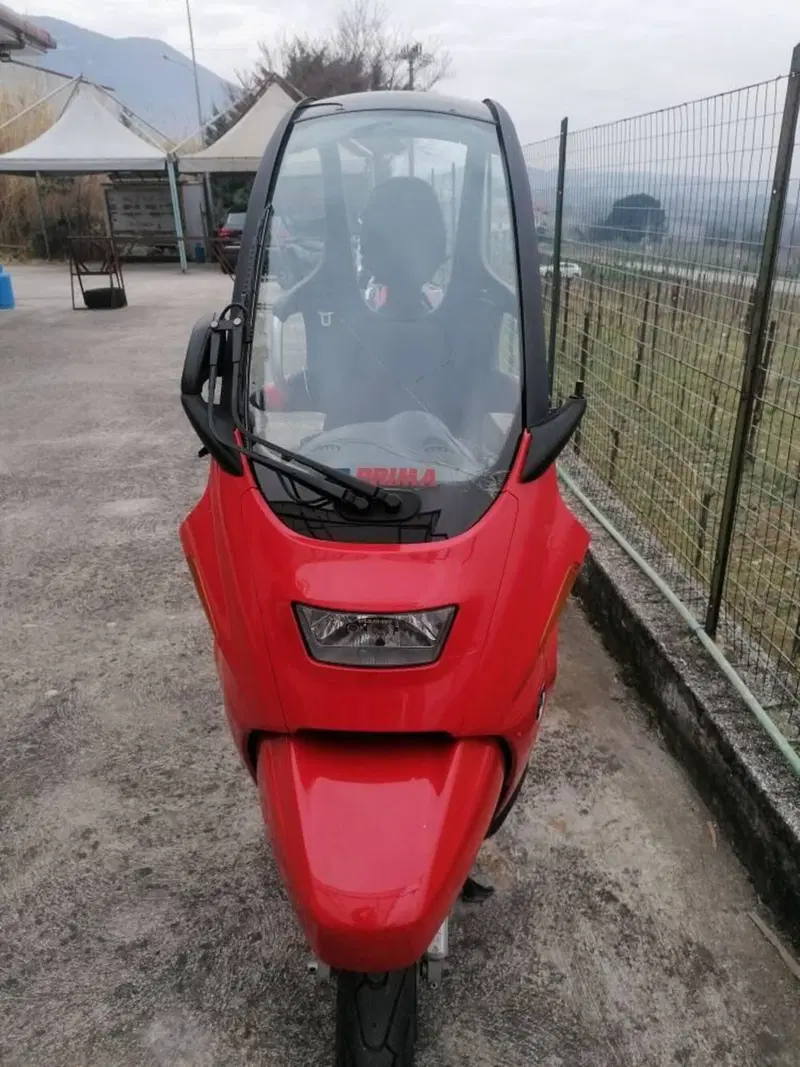 TELAIO CON DOCUMENTI C1 125 BMW (2)