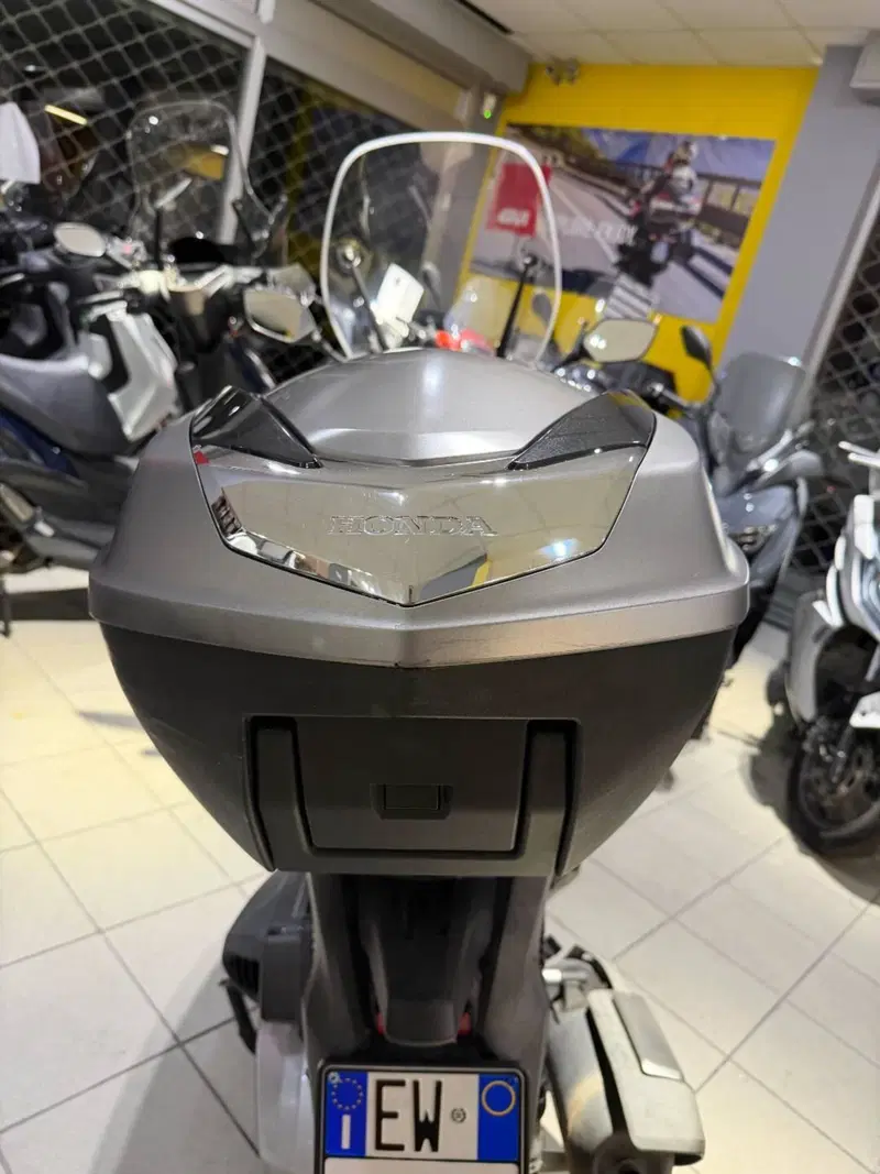 Honda SH 350 (2021 - 24) (5)