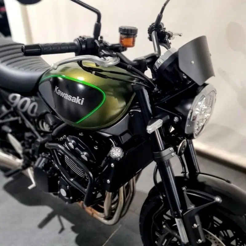 Kawasaki Z 900 RS (2021) (8)