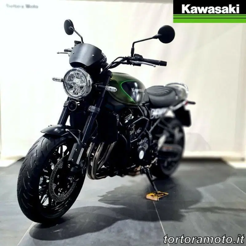 Kawasaki Z 900 RS (2021) (3)