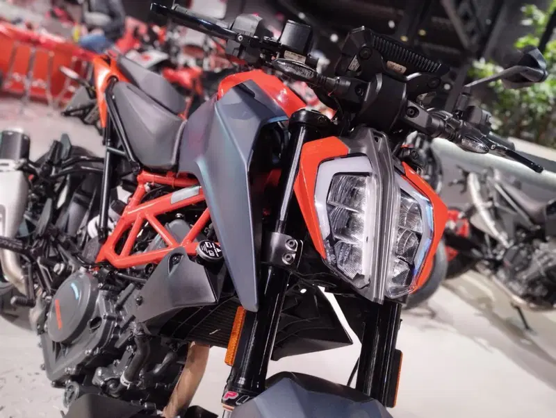 KTM 390 Duke (2021 - 23) (3)