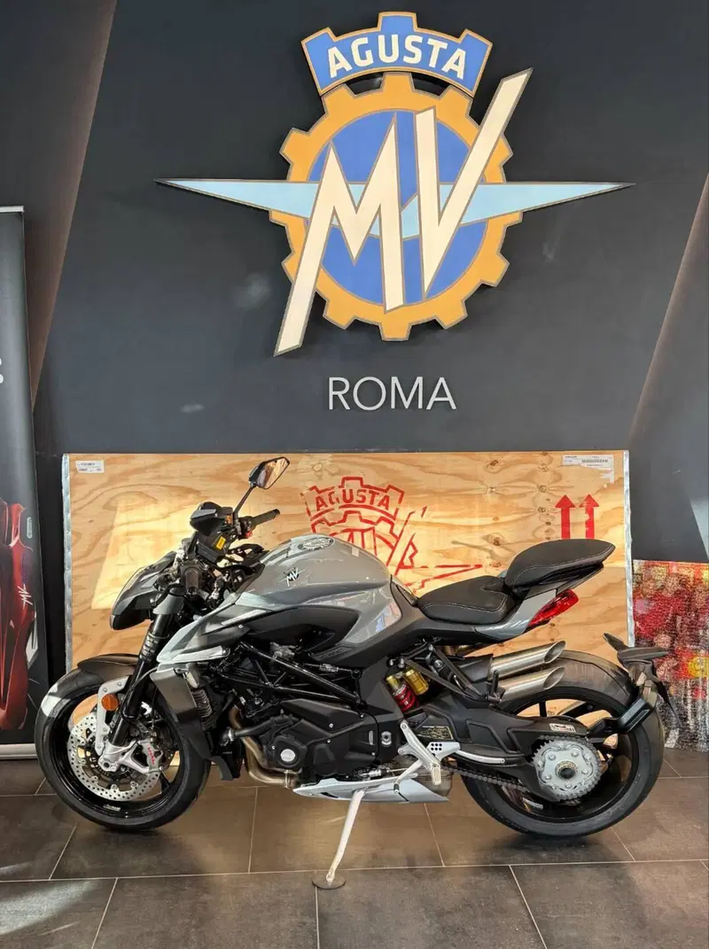 MV Agusta Brutale 1000 RS (2022 - 26) (2)